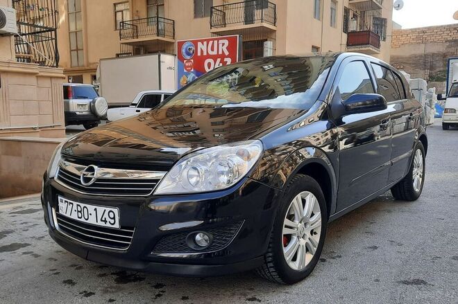 Opel Astra 2009, 175,700 km - 1.3 л - Bakı
