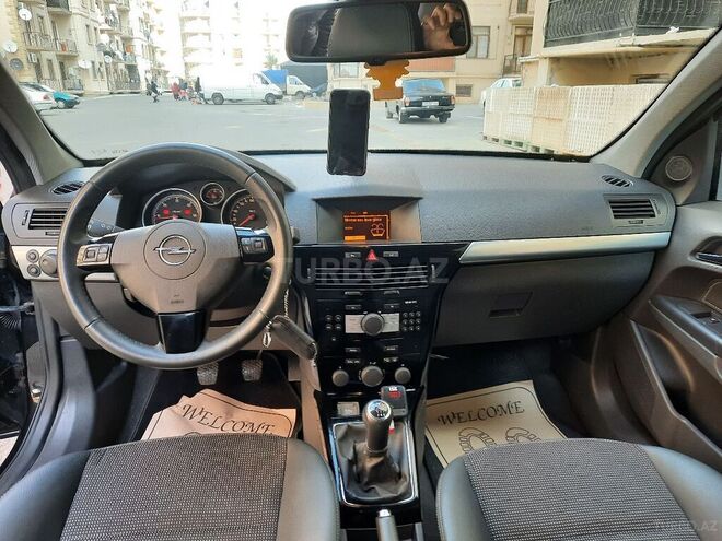Opel Astra 2009, 175,700 km - 1.3 л - Bakı