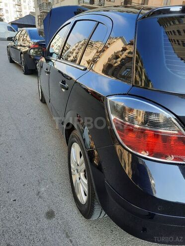 Opel Astra 2009, 175,700 km - 1.3 л - Bakı