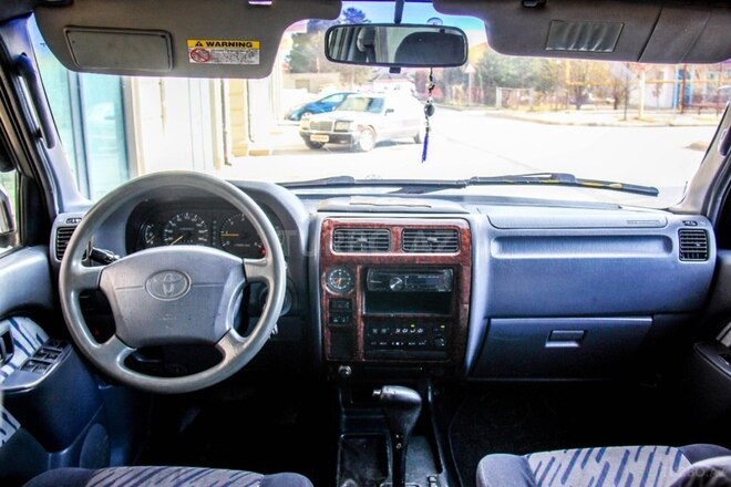 Toyota Prado 1999, 313,000 km - 3.0 l - Bakı
