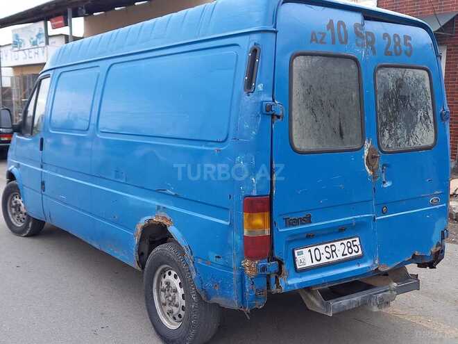 Ford Transit 1998, 317,000 km - 2.5 l - Quba