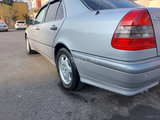 Mercedes C 220 1996, 370,444 km - 2.2 l - Bakı