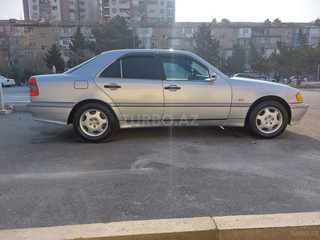 Mercedes C 220 1996, 370,444 km - 2.2 l - Bakı