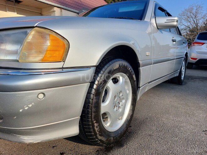 Mercedes C 220 1996, 370,444 km - 2.2 l - Bakı