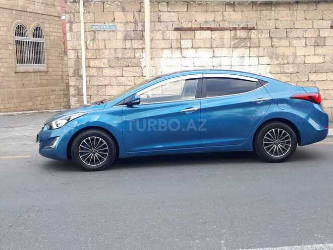 Hyundai Elantra 2015, 77,000 km - 1.6 л - Bakı
