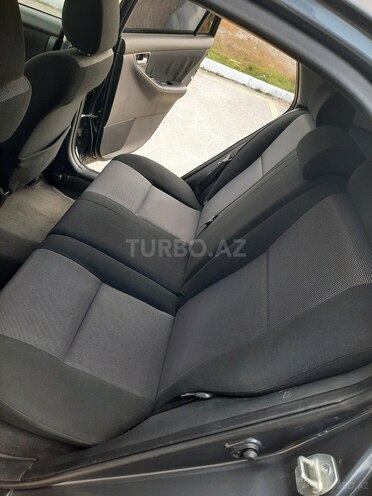 Toyota Corolla 2006, 170,000 km - 1.4 l - Göyçay