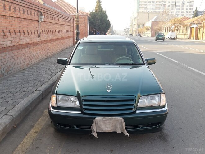 Mercedes C 230 2000, 278,000 km - 2.3 l - Gəncə