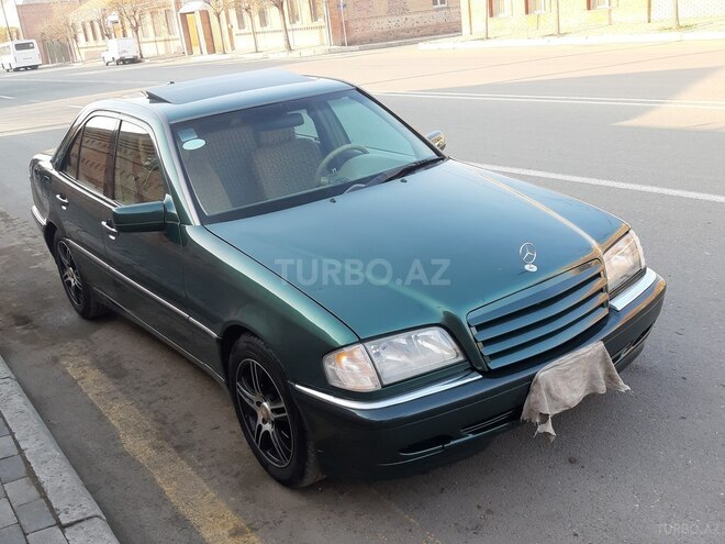 Mercedes C 230 2000, 278,000 km - 2.3 l - Gəncə