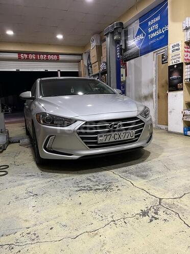 Hyundai Elantra 2017, 107,826 km - 2.0 л - Bakı