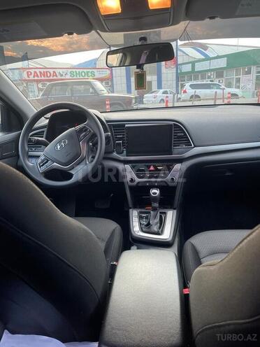 Hyundai Elantra 2017, 107,826 km - 2.0 л - Bakı