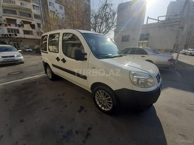 Fiat Doblo 2010, 198,000 km - 1.4 l - Bakı