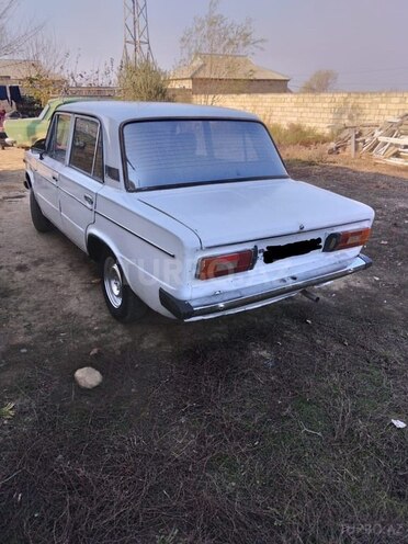 LADA (VAZ) 2106 1980, 140,000 km - 1.6 l - Salyan