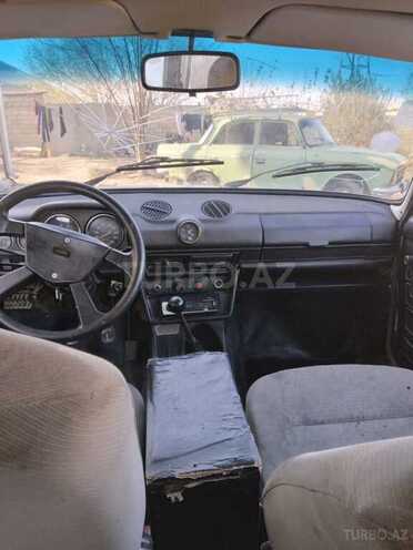 LADA (VAZ) 2106 1980, 140,000 km - 1.6 l - Salyan