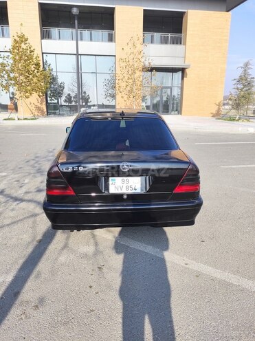 Mercedes C 220 1994, 256,515 km - 2.2 l - Bakı