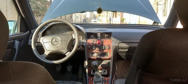 Mercedes C 180 1998, 317,000 km - 1.8 l - Bakı