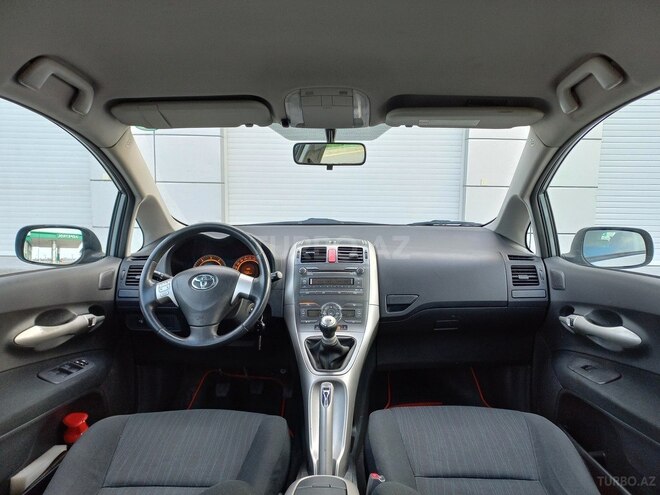 Toyota Auris 2008, 172,000 km - 1.4 l - Bakı