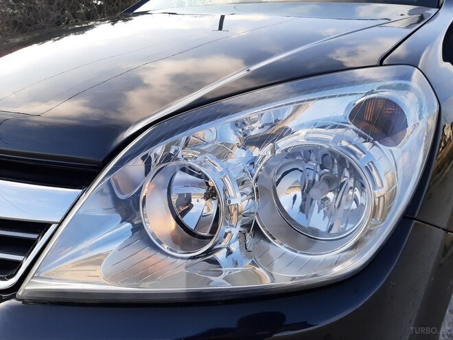 Opel Astra 2008, 107,200 km - 1.4 l - Bakı