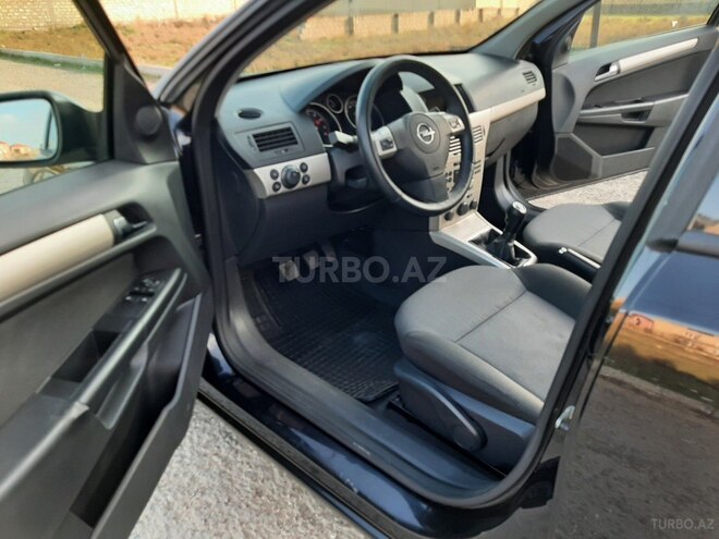 Opel Astra 2008, 107,200 km - 1.4 l - Bakı