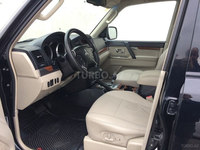 Mitsubishi Pajero 2008, 165,000 km - 3.0 l - Bakı