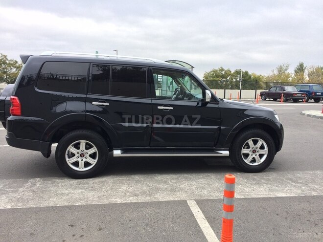 Mitsubishi Pajero 2008, 165,000 km - 3.0 l - Bakı