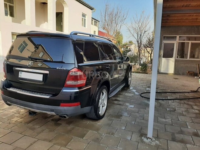 Mercedes GL 550 2008, 180,000 km - 5.5 l - Bakı