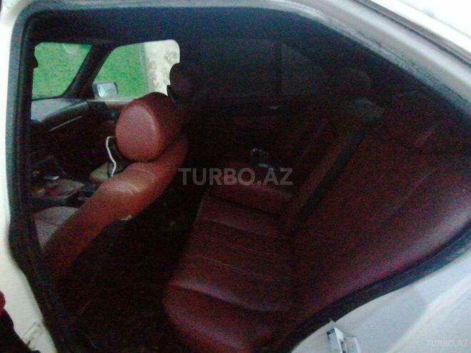 BMW 520 1992, 400,000 km - 2.0 l - Bakı