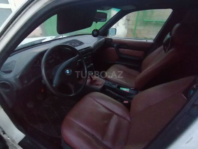 BMW 520 1992, 400,000 km - 2.0 l - Bakı