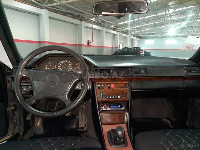 Mercedes E 200 1992, 395,000 km - 2.0 л - Sumqayıt