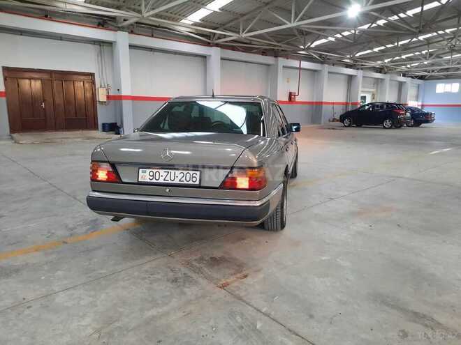 Mercedes E 200 1992, 395,000 km - 2.0 л - Sumqayıt