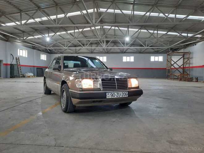 Mercedes E 200 1992, 395,000 km - 2.0 л - Sumqayıt