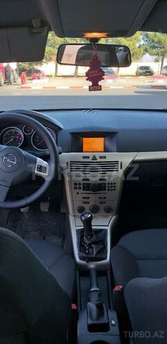 Opel Astra 2007, 200,000 km - 1.3 l - Bakı