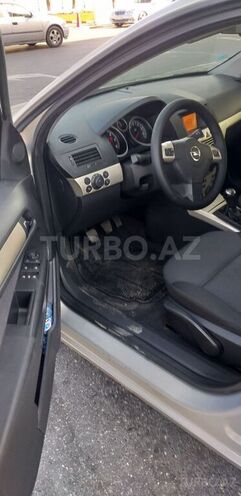 Opel Astra 2007, 200,000 km - 1.3 l - Bakı
