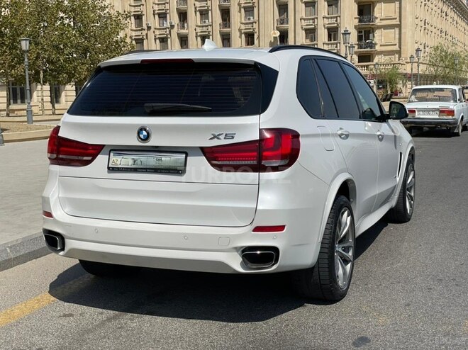 BMW X5 2015, 80,000 km - 4.4 l - Bakı