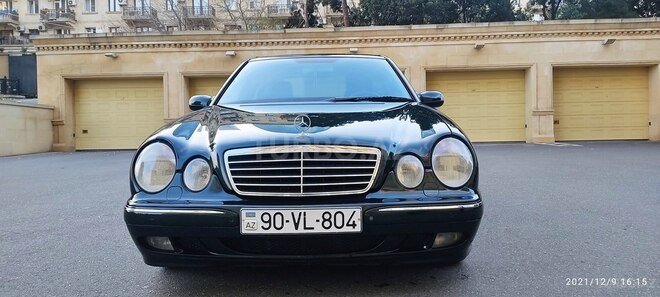 Mercedes E 320 2000, 252,830 km - 3.2 l - Bakı
