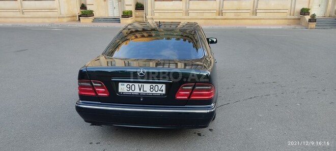 Mercedes E 320 2000, 252,830 km - 3.2 l - Bakı