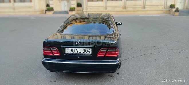 Mercedes E 320 2000, 252,830 km - 3.2 l - Bakı