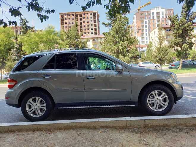 Mercedes ML 300 2009, 180,000 km - 3.0 l - Bakı