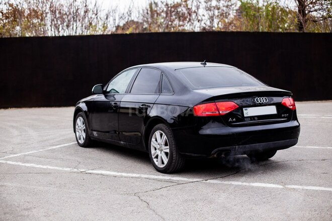 Audi A4 2008, 140,000 km - 1.8 l - Bakı