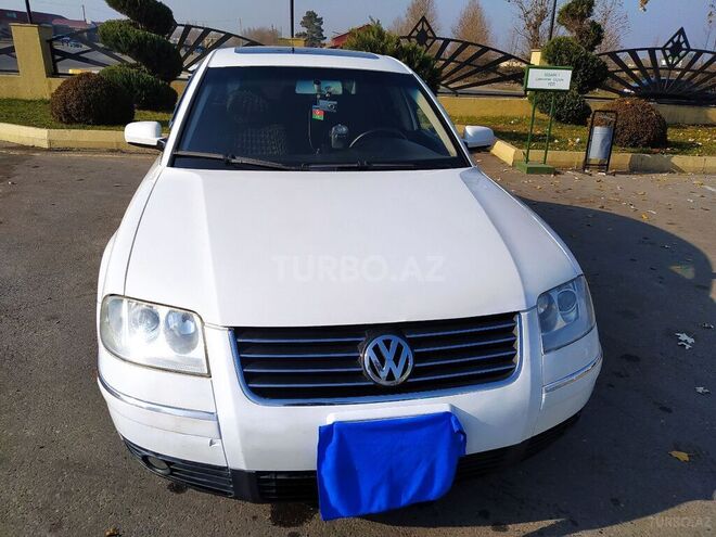 Volkswagen Passat 2003, 222,670 km - 1.8 l - İmişli