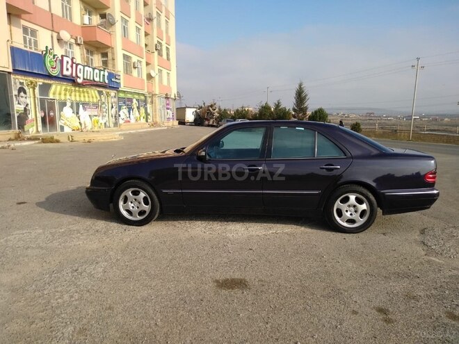 Mercedes E 220 1999, 320,000 km - 2.2 l - Bakı