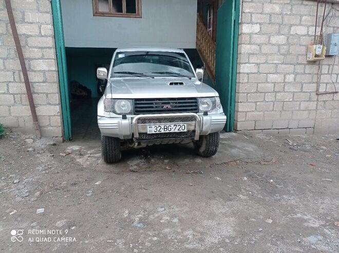 Mitsubishi Pajero 1994, 287,000 km - 2.8 l - Gəncə