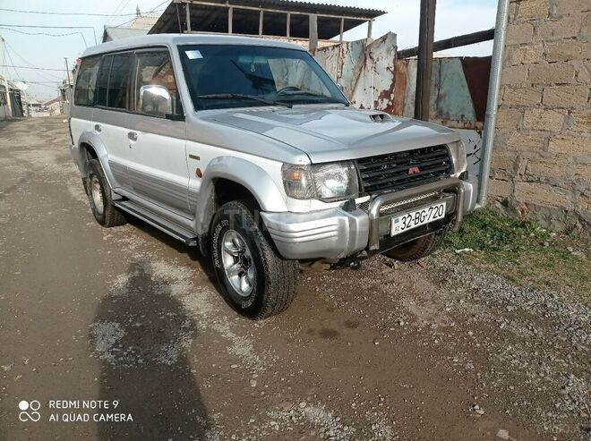 Mitsubishi Pajero 1994, 287,000 km - 2.8 l - Gəncə