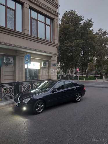 Mercedes C 200 2001, 295,000 km - 2.0 l - Bakı