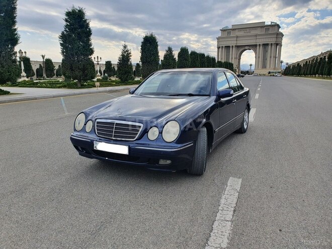 Mercedes E 240 1999, 155,123 km - 2.6 l - Goranboy