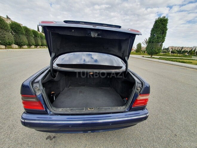 Mercedes E 240 1999, 155,123 km - 2.6 l - Goranboy