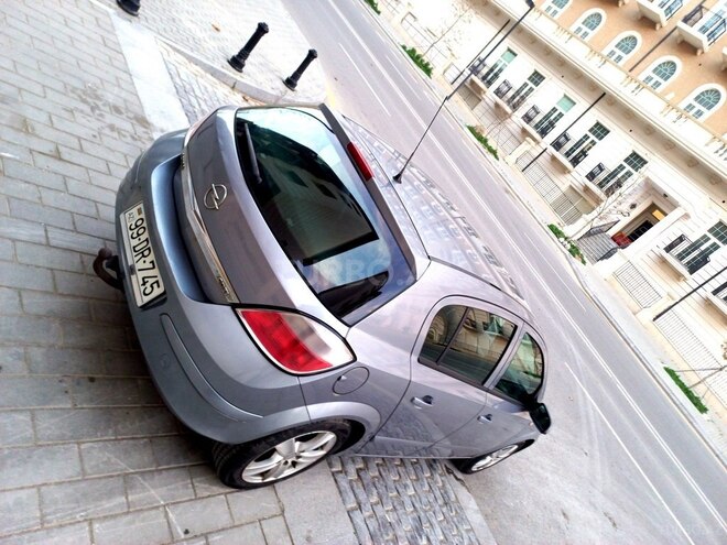 Opel Astra 2006, 186,700 km - 1.3 l - Bakı