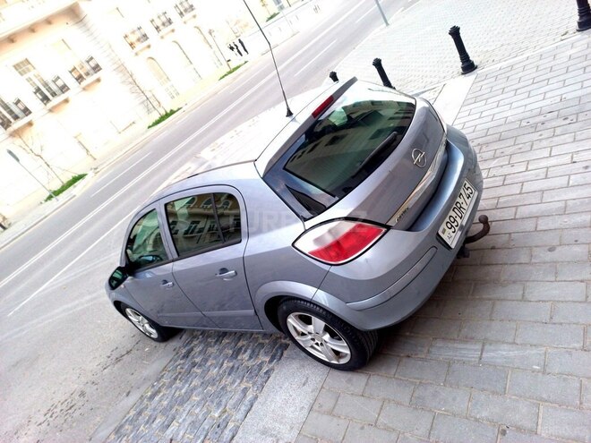 Opel Astra 2006, 186,700 km - 1.3 l - Bakı