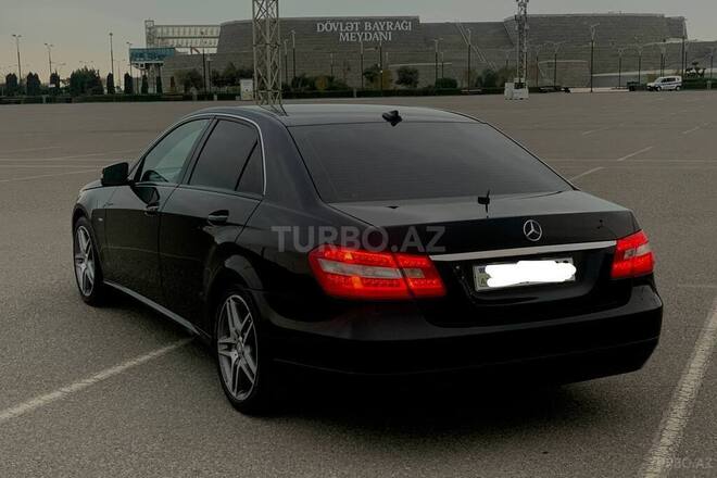 Mercedes E 220 2011, 248,000 km - 2.2 l - Bakı