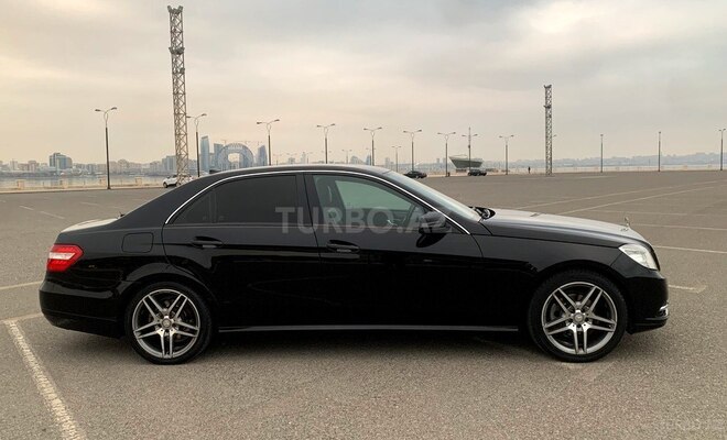 Mercedes E 220 2011, 248,000 km - 2.2 l - Bakı