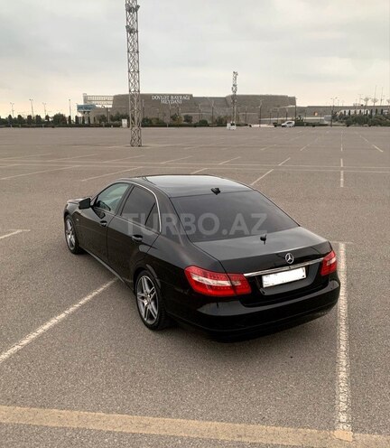 Mercedes E 220 2011, 248,000 km - 2.2 l - Bakı